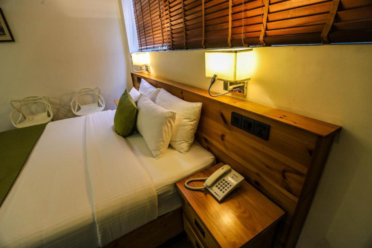 Hotel Ganthera 康提 外观 照片